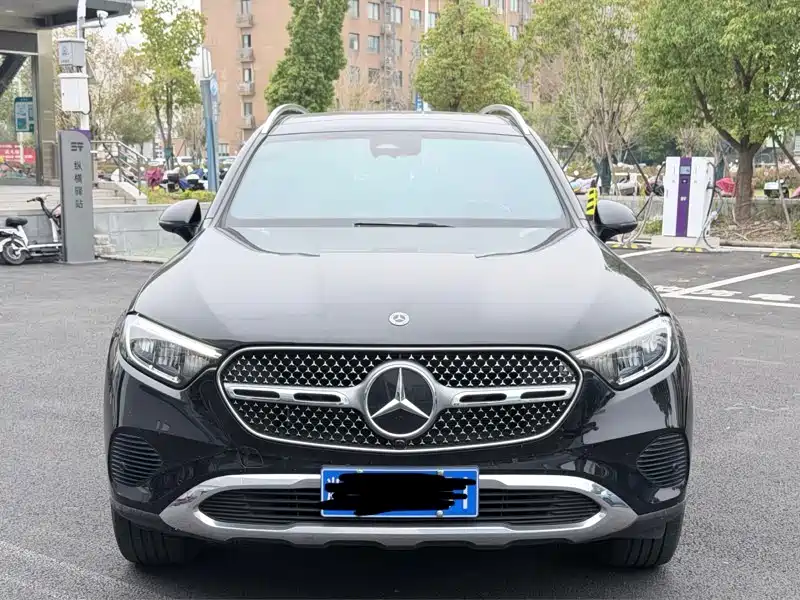 Mercedes-Benz GLC 2024 — фото 1