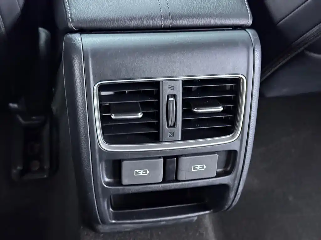 Honda Accord 2022 — фото 14