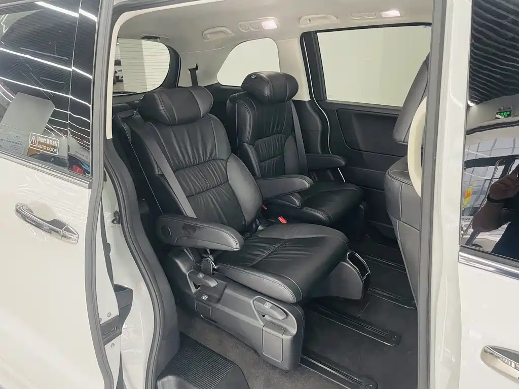 Honda Odyssey 2021 — фото 11