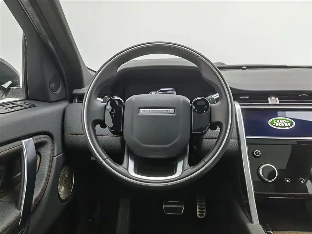 Land Rover Discovery Sport Hybrid 2021 — фото 11