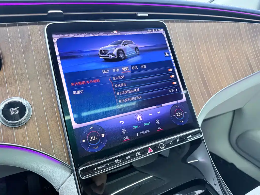 Mercedes-Benz EQE SUV 2023 — фото 20
