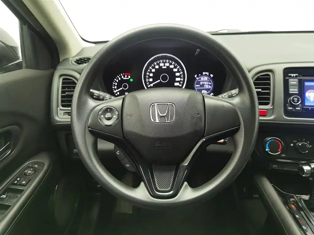 Honda Vezel 2017 — фото 11