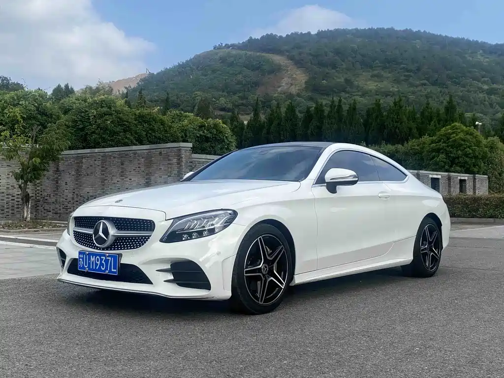 Mercedes-Benz C-Class 2021