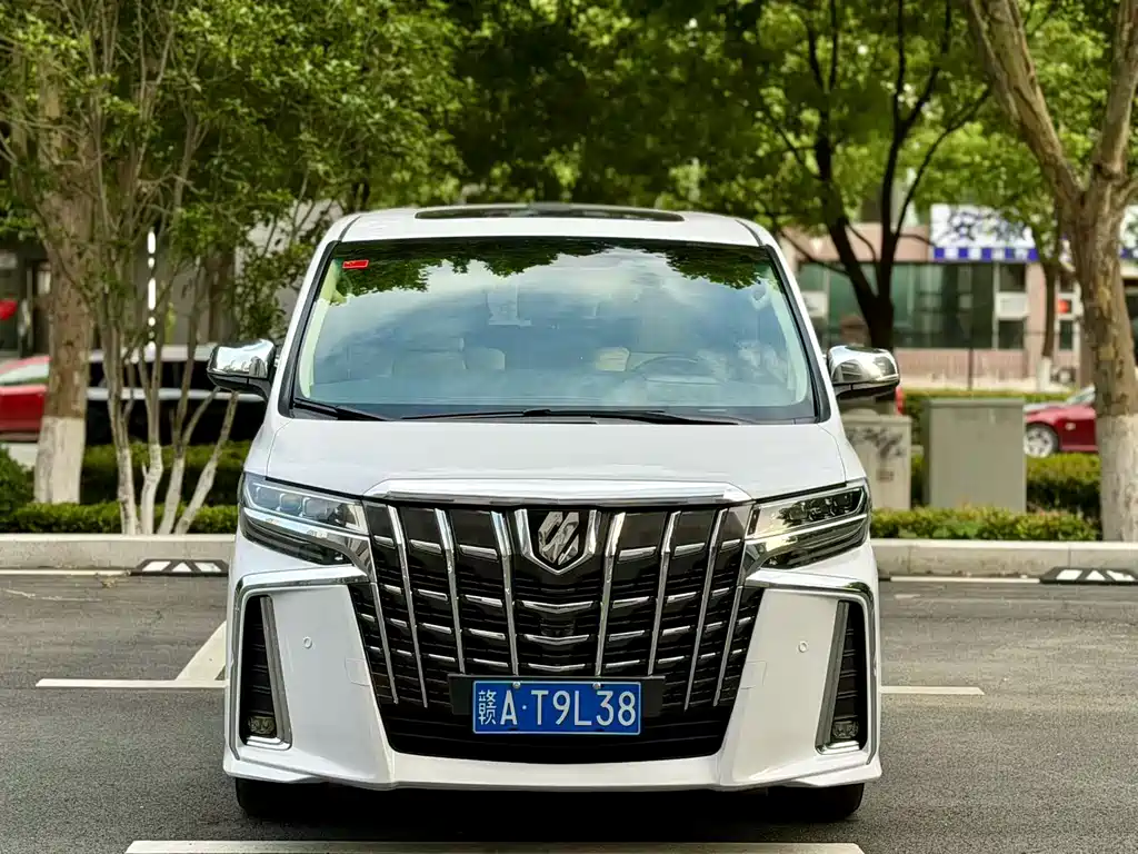 Toyota Alphard 2018 — фото 2