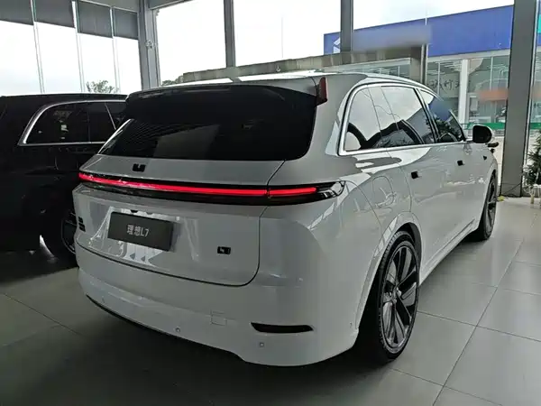 Li Auto L7 2024
