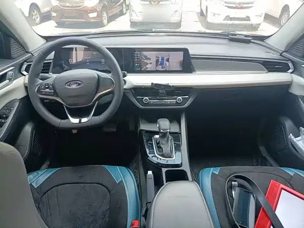 Ford Escort 2021