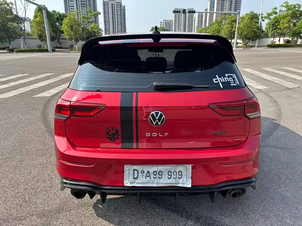 Volkswagen Golf 2021