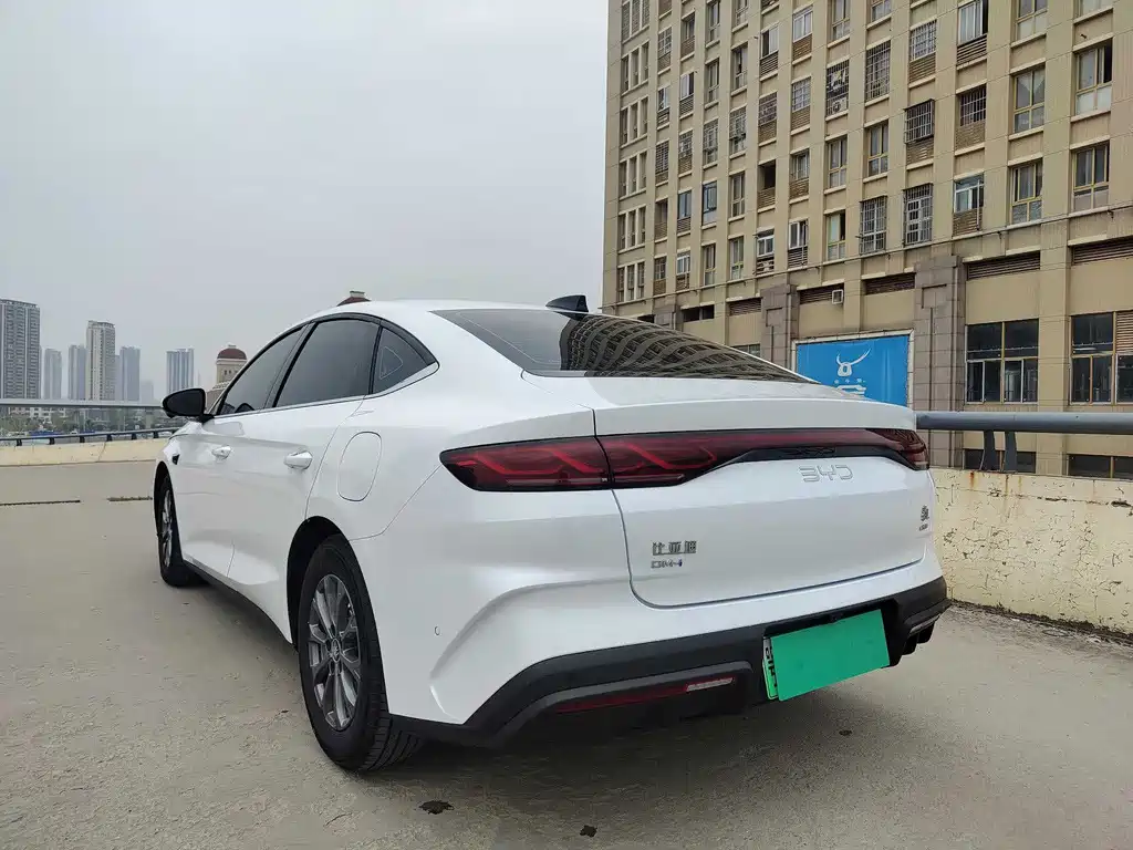 BYD Qin L 2025 — фото 6
