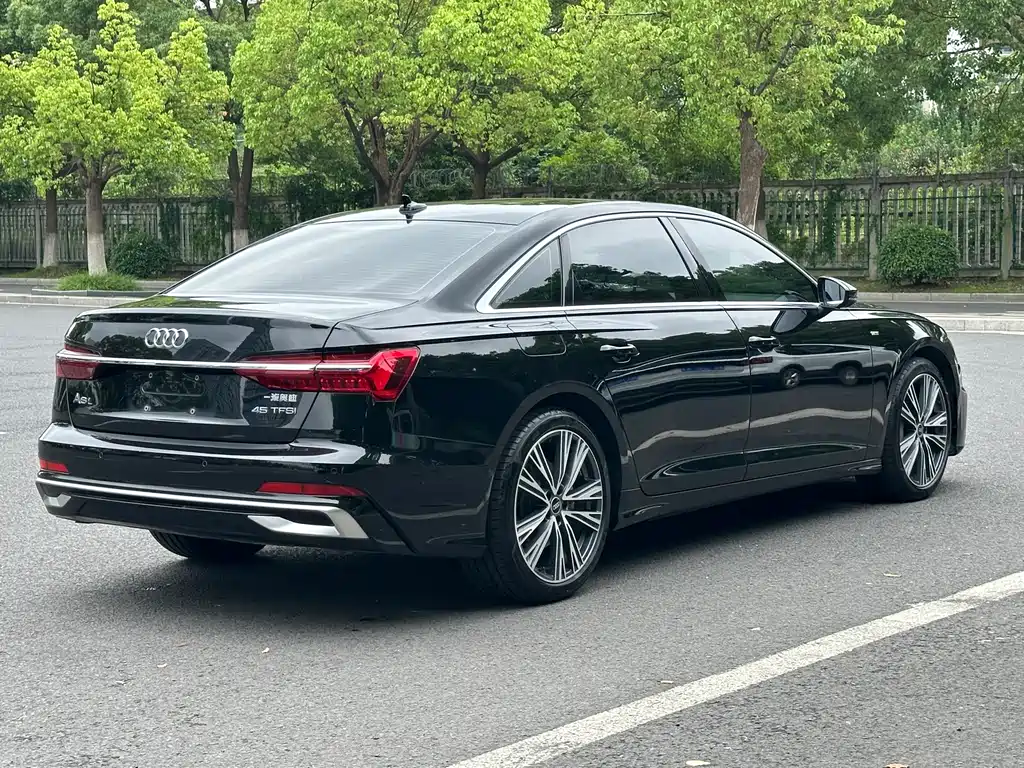 Audi A6L 2024 — фото 5