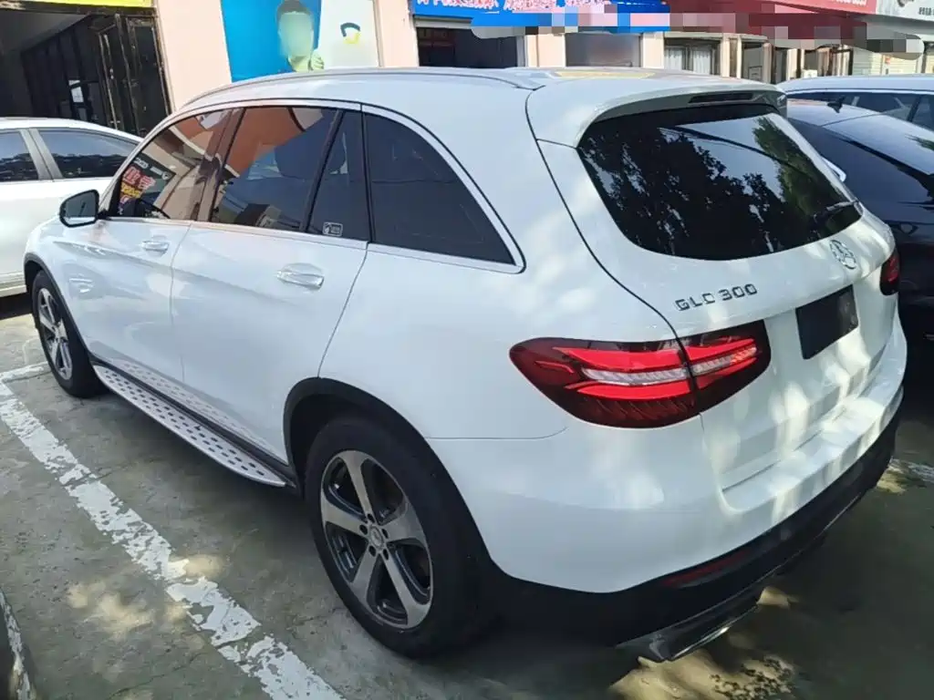 Mercedes-Benz GLC 2016 — фото 23