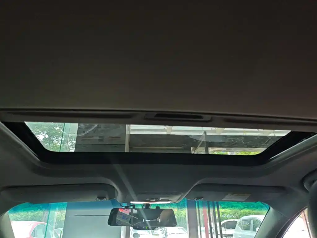 Buick Excelle 2020 — фото 18