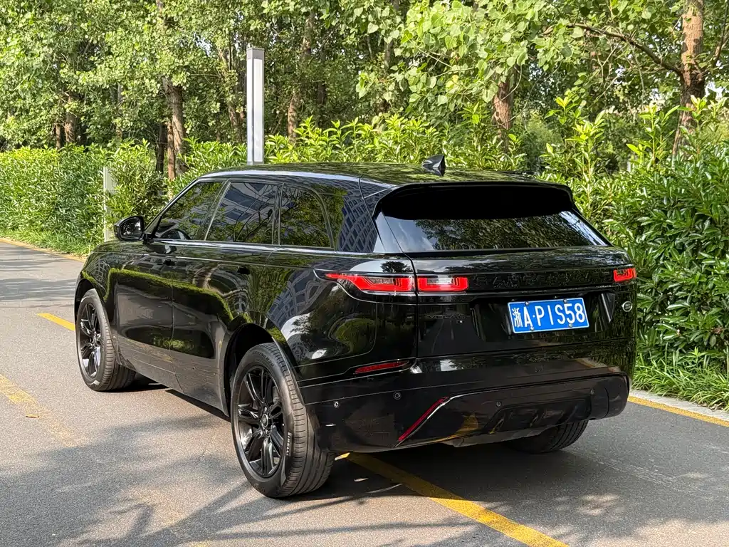 Land Rover Velar 2021 — фото 3