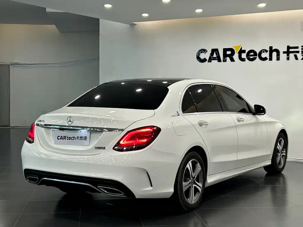 Mercedes-Benz C-Class 2020 — фото 7