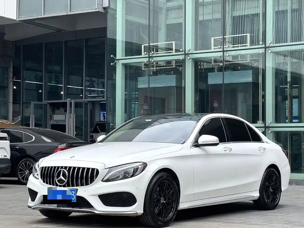 Mercedes-Benz C-Class 2017 — фото 1