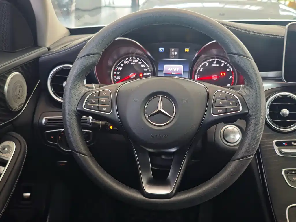 Mercedes-Benz C-Class 2018 — фото 13