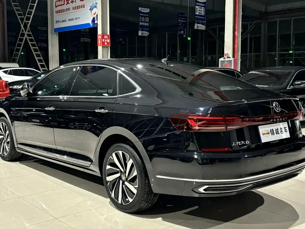 Volkswagen Passat 2022