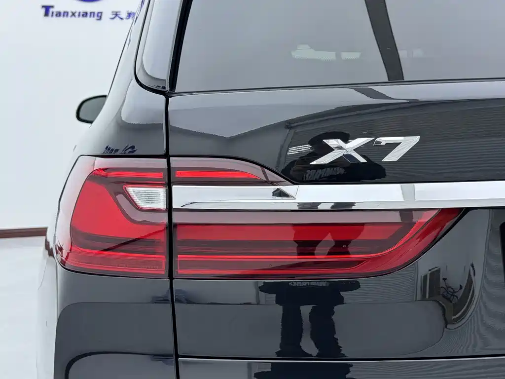 BMW X7 2022 — фото 22