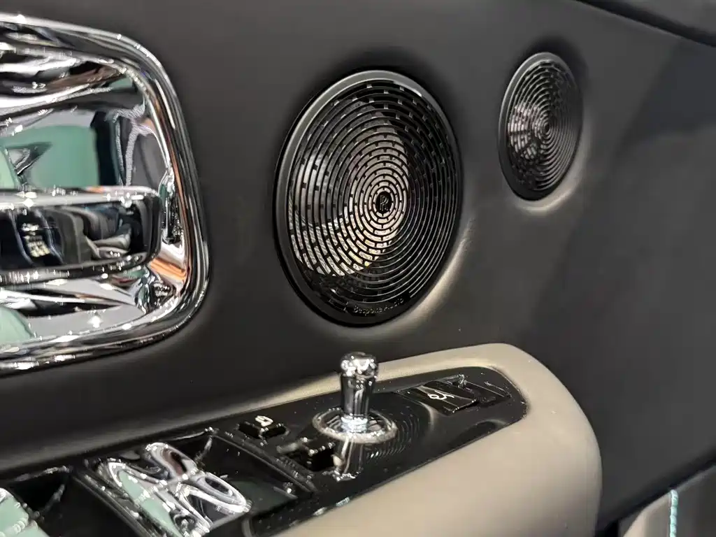 Rolls-Royce Cullinan — фото 5
