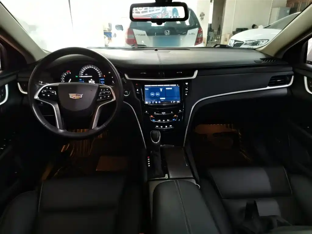 Cadillac XTS 2019 — фото 10