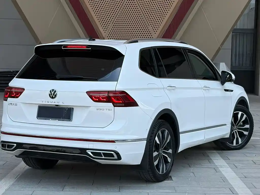 Volkswagen Tiguan L 2023
