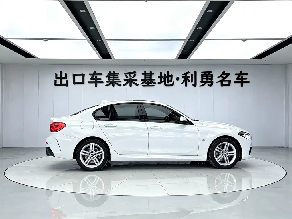 BMW 1 Series 2022