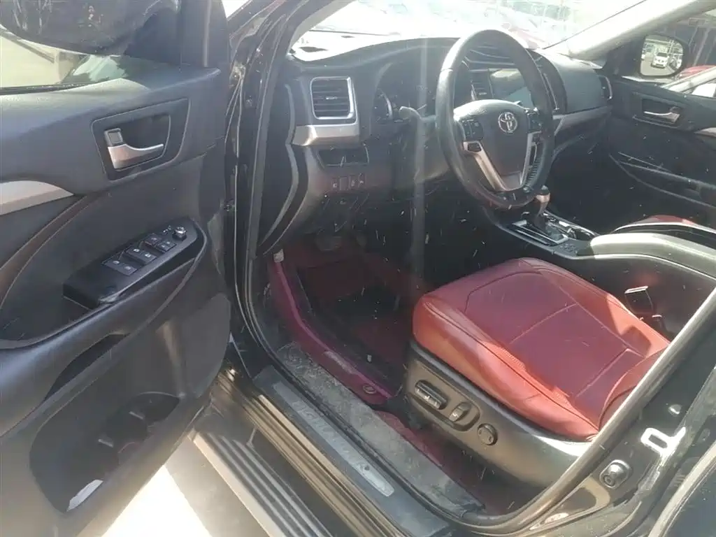 Toyota Highlander 2019 — фото 16