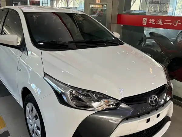 Toyota Yaris L 2016