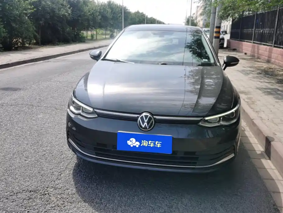 Volkswagen Golf 2022