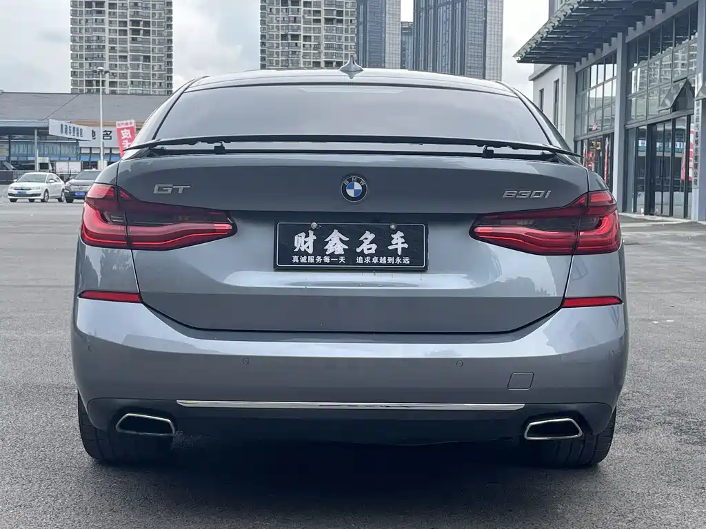 BMW 6 Series GT 2019 — фото 11