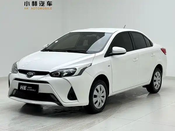 Toyota Yaris L 2020