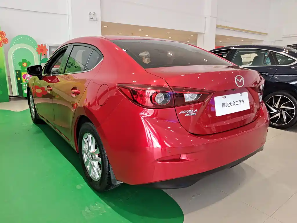 Mazda 3 Axela 2015 — фото 5