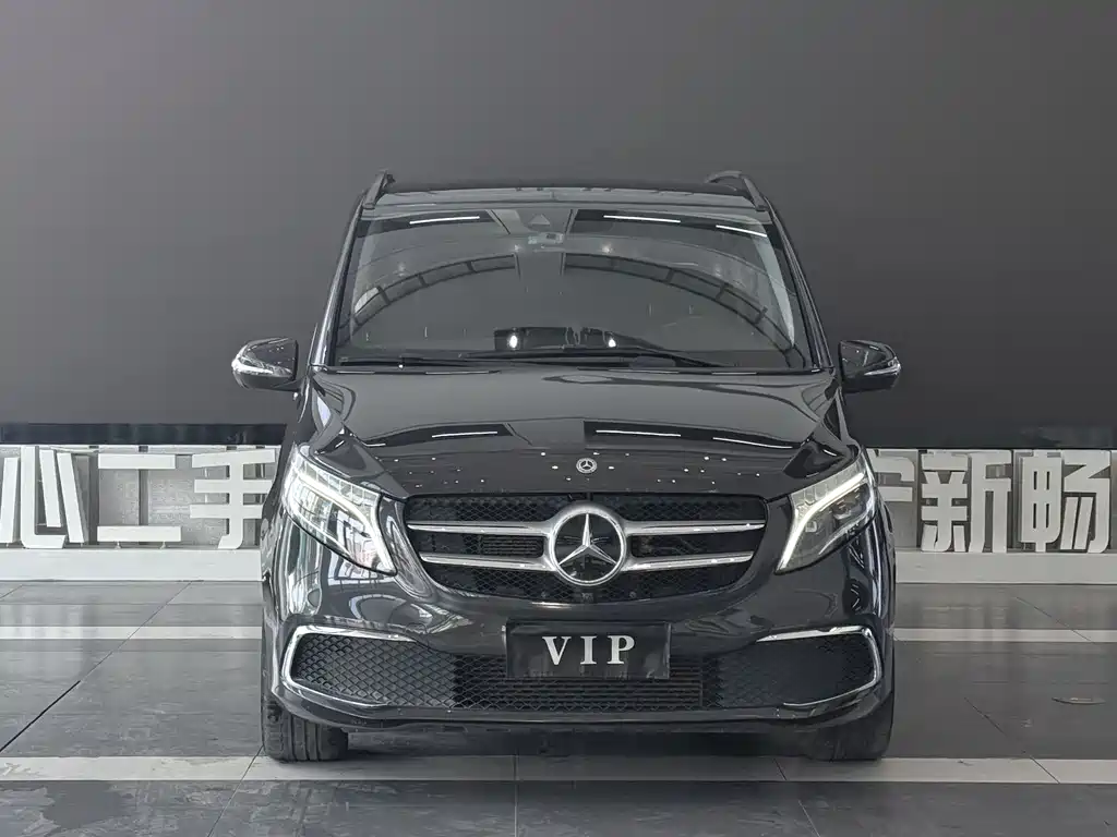 Mercedes-Benz V-Class 2021 — фото 2