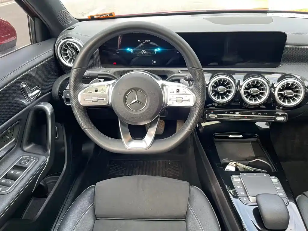 Mercedes-Benz A-Class 2021 — фото 12