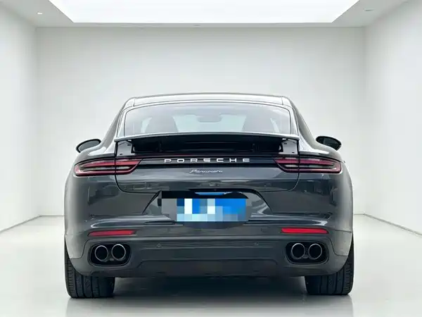 Porsche Panamera 2017