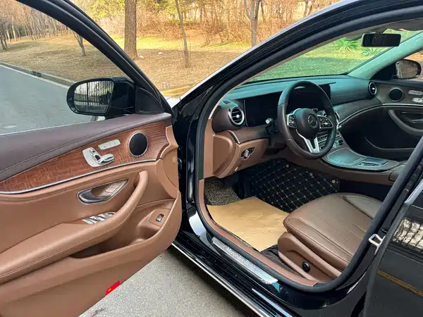Mercedes-Benz E-Class 2019