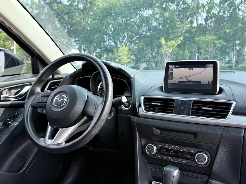 Mazda 3 Angkesela 2016 — фото 11