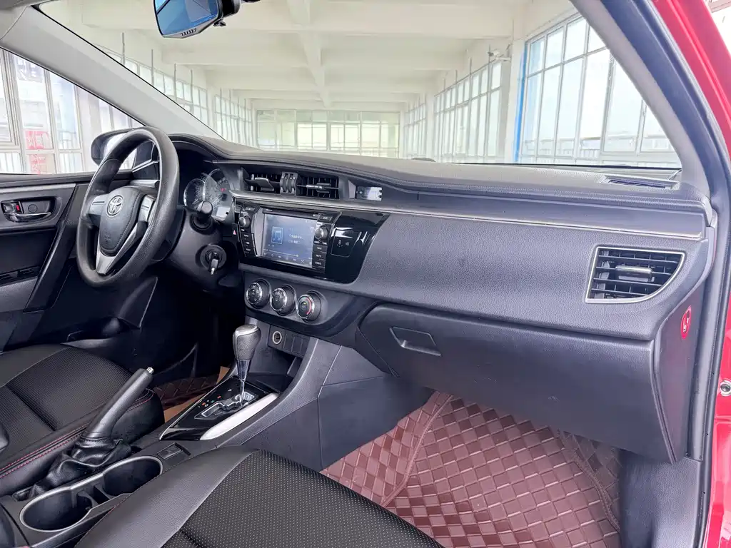 Toyota Levin 2015 — фото 13