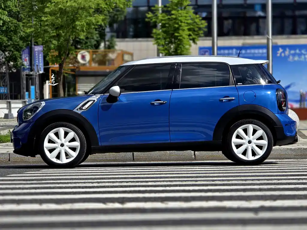 MINI Countryman 2012