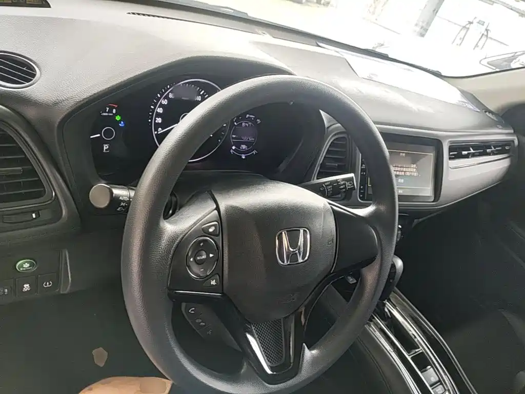 Honda Vezel 2020 — фото 10