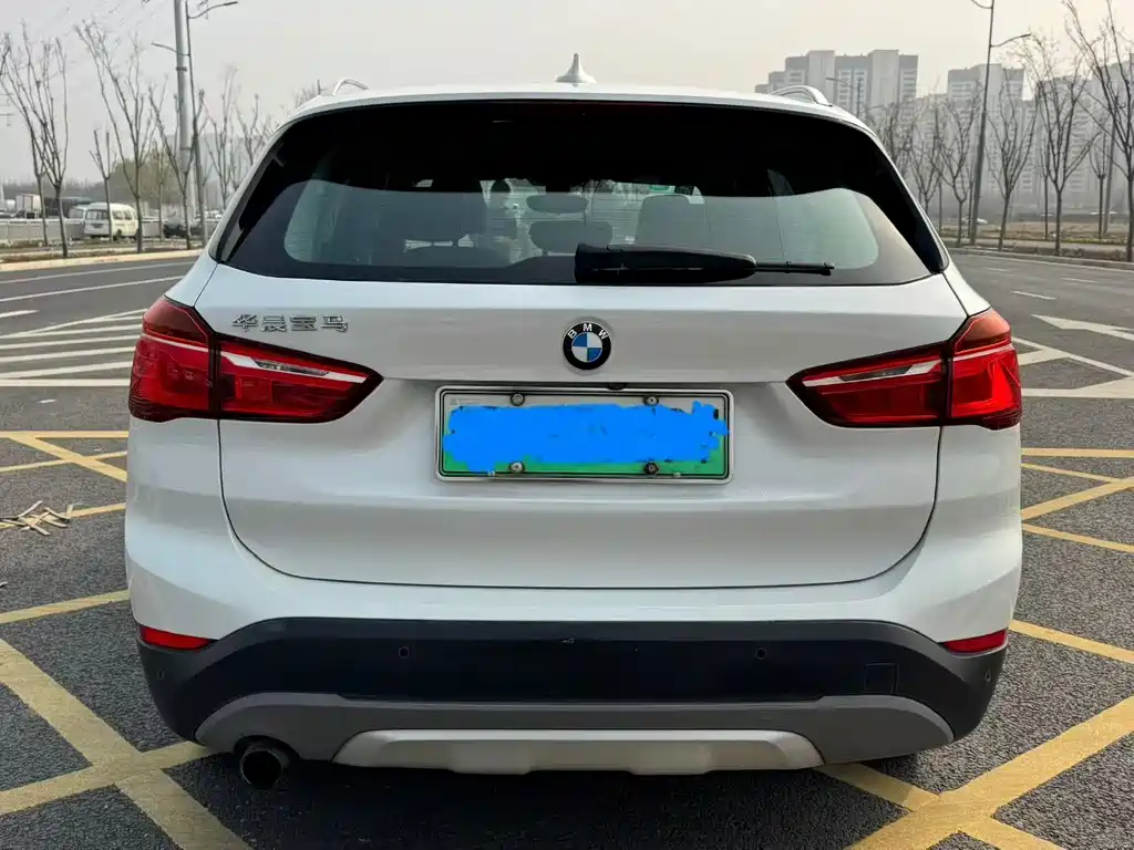 BMW X1 New Energy 2018 — фото 8