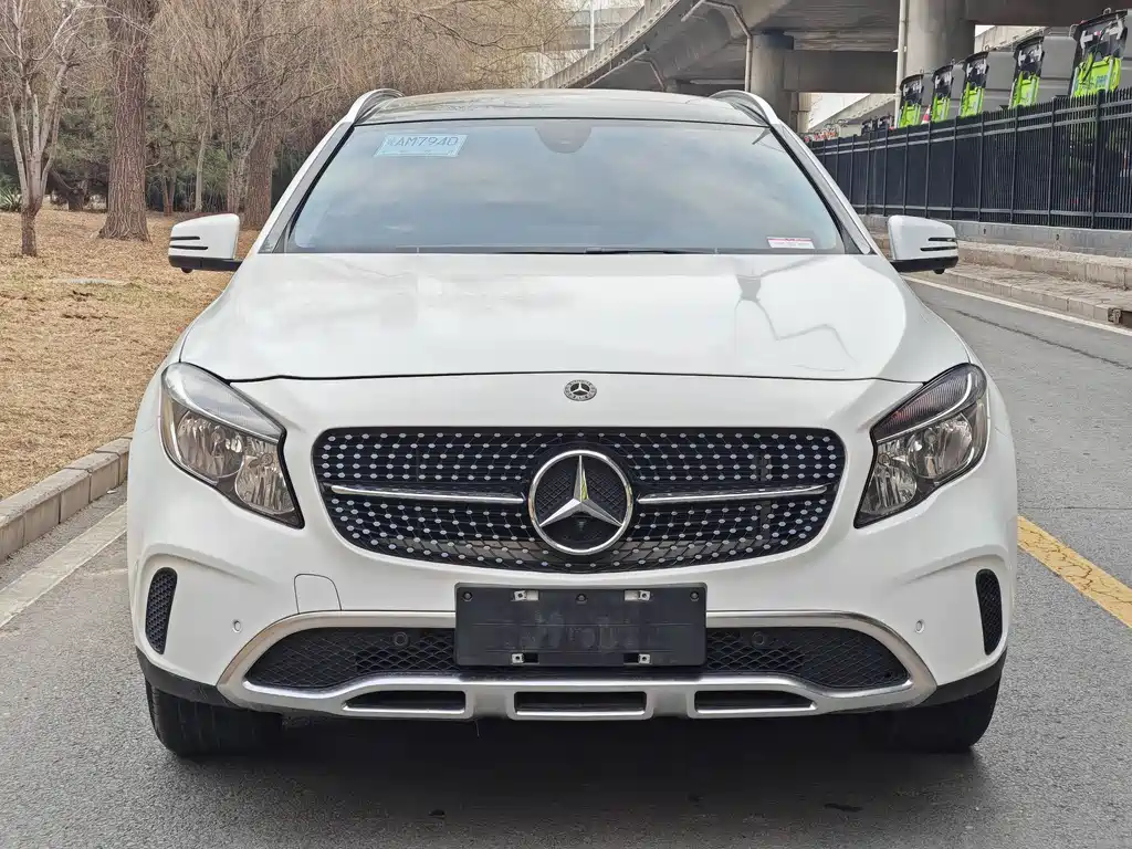 Mercedes-Benz GLA 2020 — фото 2