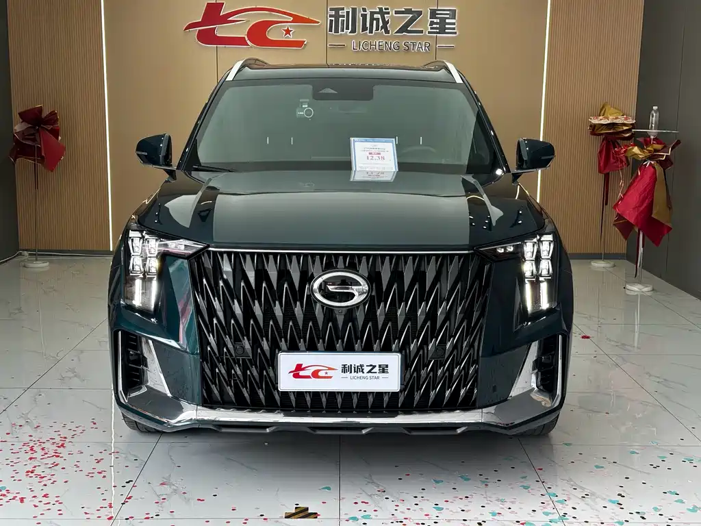 GAC Trumpchi GS8 2022 — фото 2