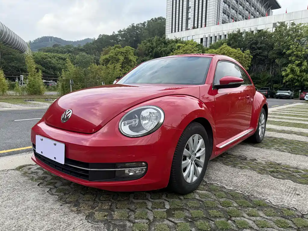 Volkswagen Beetle 2014