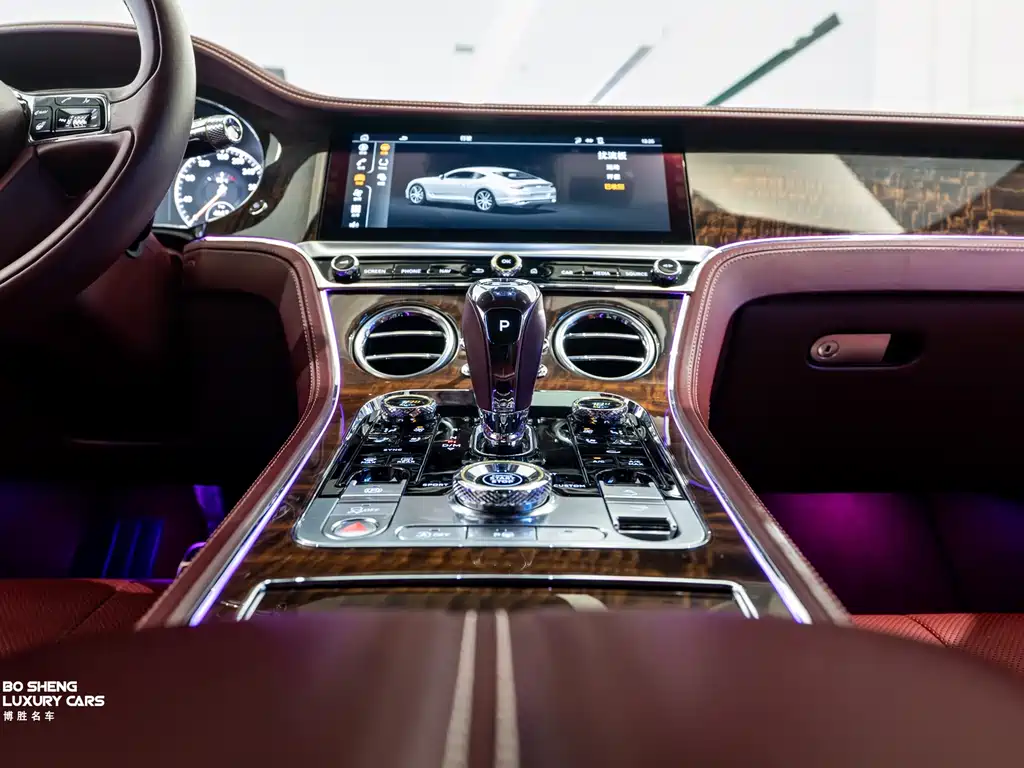 Bentley Continental 2020 — фото 40