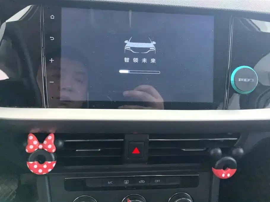 Volkswagen Lavida 2021 — фото 13