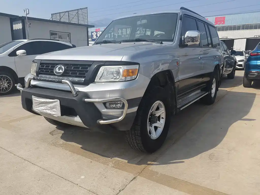 Leopaard Q6 2017