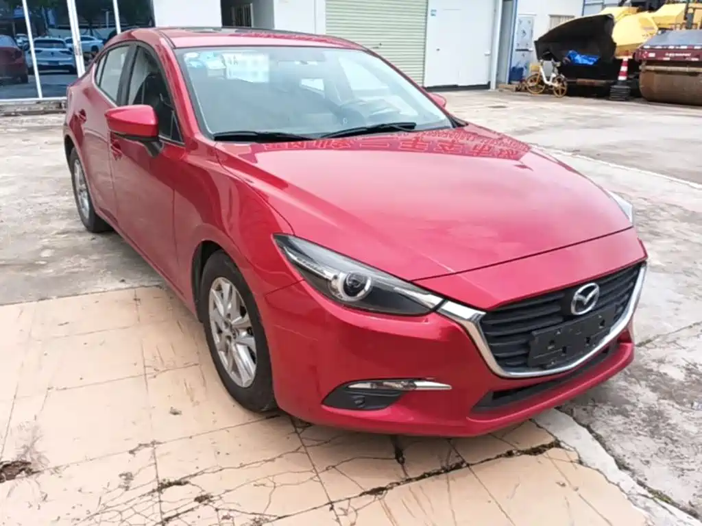 Mazda 3 Axela 2018 — фото 4