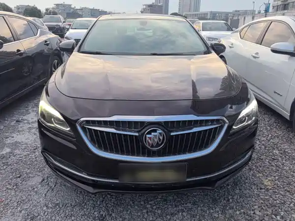 Buick LaCrosse 2018