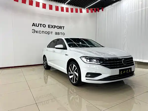 Volkswagen Sagitar 2022