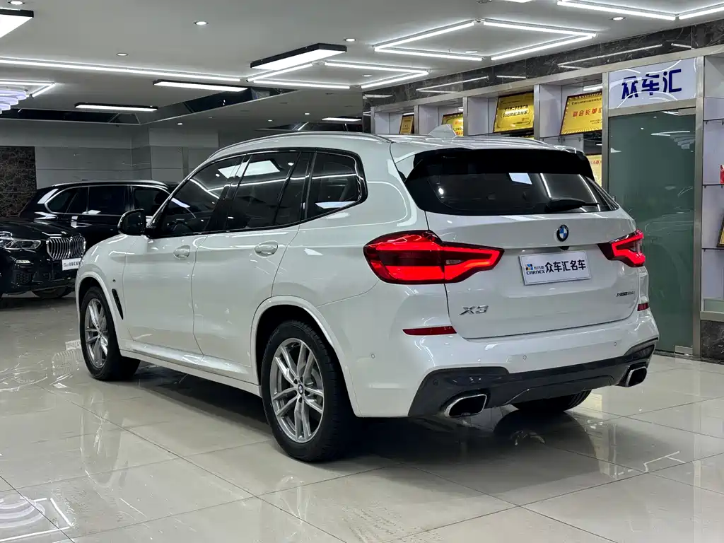 BMW X3 2018 — фото 6